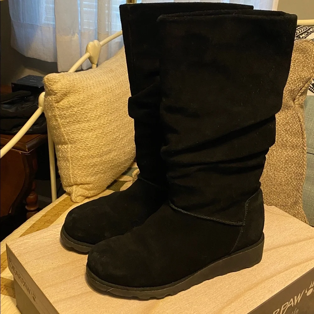 Black Women's Boots - Picture 2 of 3